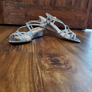 Nina silver sparkle size 9 wedge saddles. New without box, never worn.